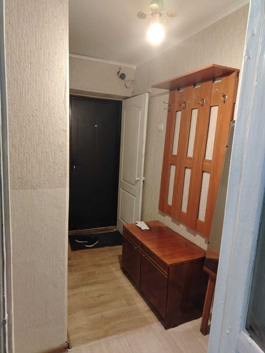 продам 1 комнатную квартиру
