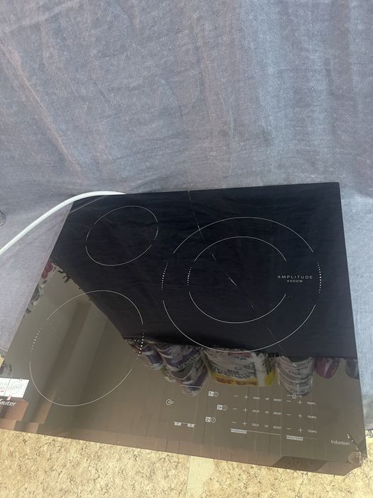 Индукционен котлон Sauter