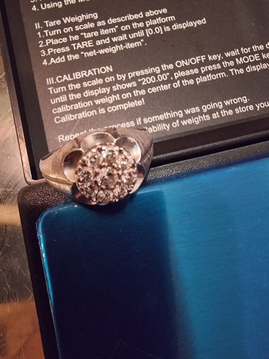 Бяло злато 14 к с диаманти 0,66 к