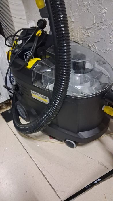 Пылесос моюшии. Карчер