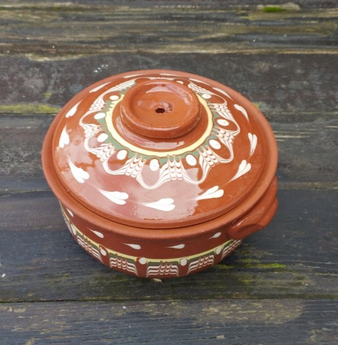 Глинени гювечи и гювечета български