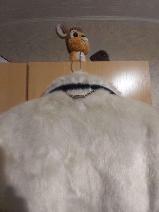 Жилетка с естествен пух