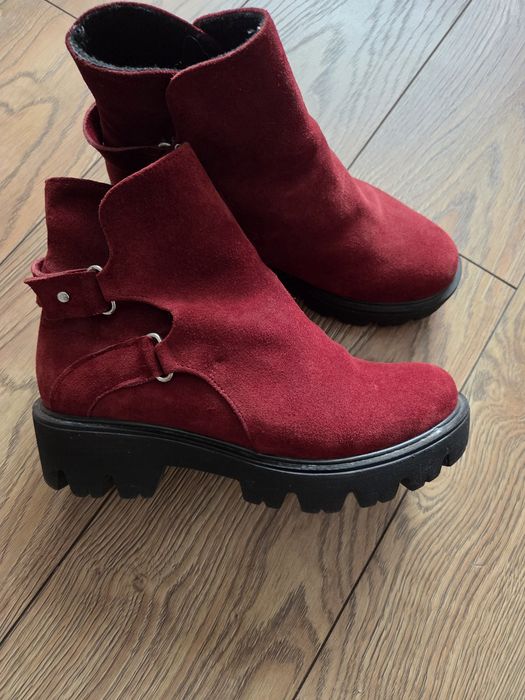 Ghete din piele marimea 35