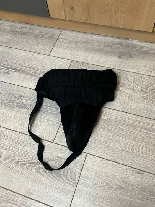 Продаю хоккейную форму