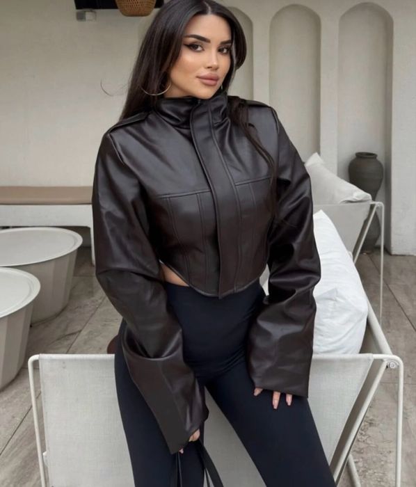 Дамско кожено яке