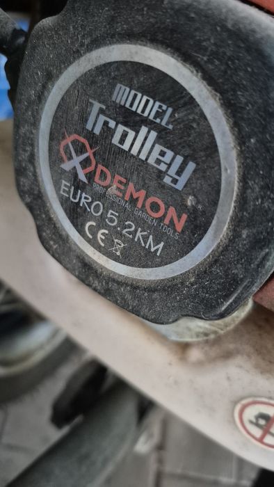 Motocoasa benzina Demon