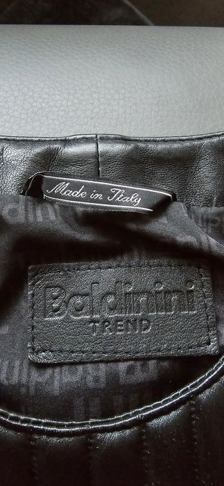 Оригинално дамско яке Baldinini