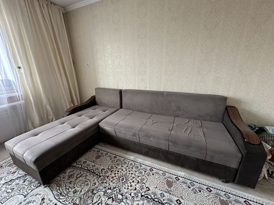 Продам диван 3 метр