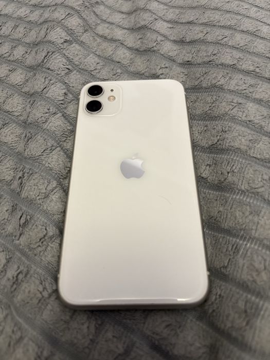 Продам iphone 11