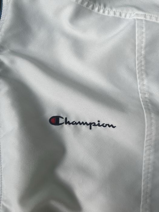 Champion преходно яке