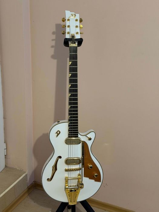 Електрическа китара Duesenberg