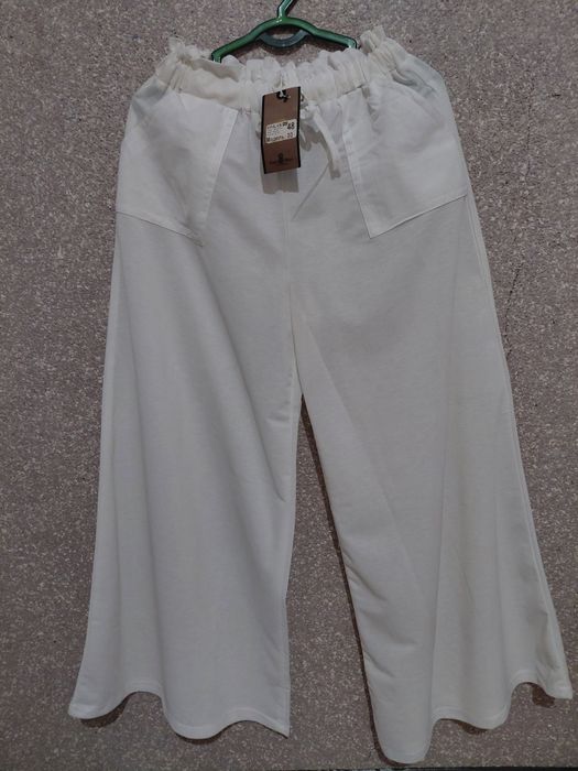 Клёш шим хали янги кийилмаган