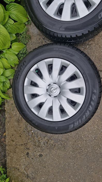 Vând roti de Opel astra mai multe detalii la telefon