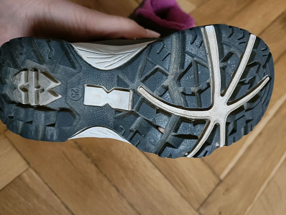 Зимни водоустойчиви обувки преходи