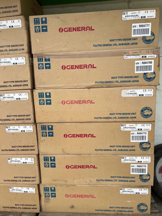 Vand lot unitate tip duct doar intern. Mărcile Fujitsu și General.