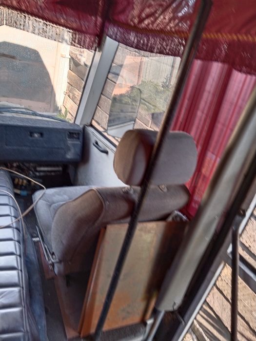 Продаю автобус 2012 год.