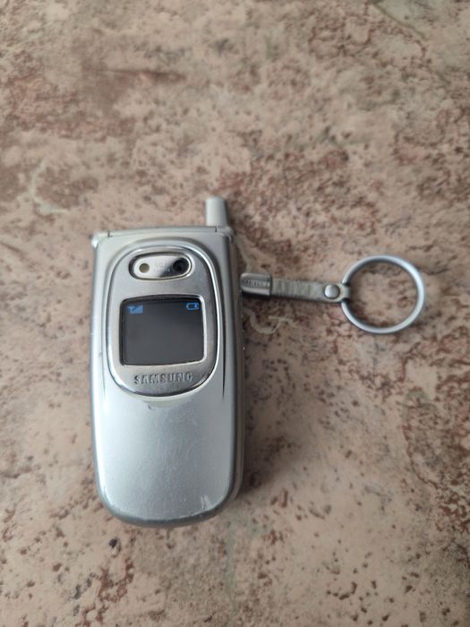 Продам самсунг .