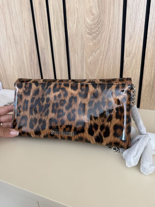 Нова дамска чанта Steve Madden