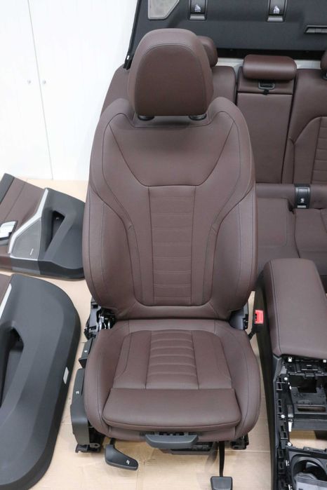 Салон БМВ Г20 Седан BMW G20