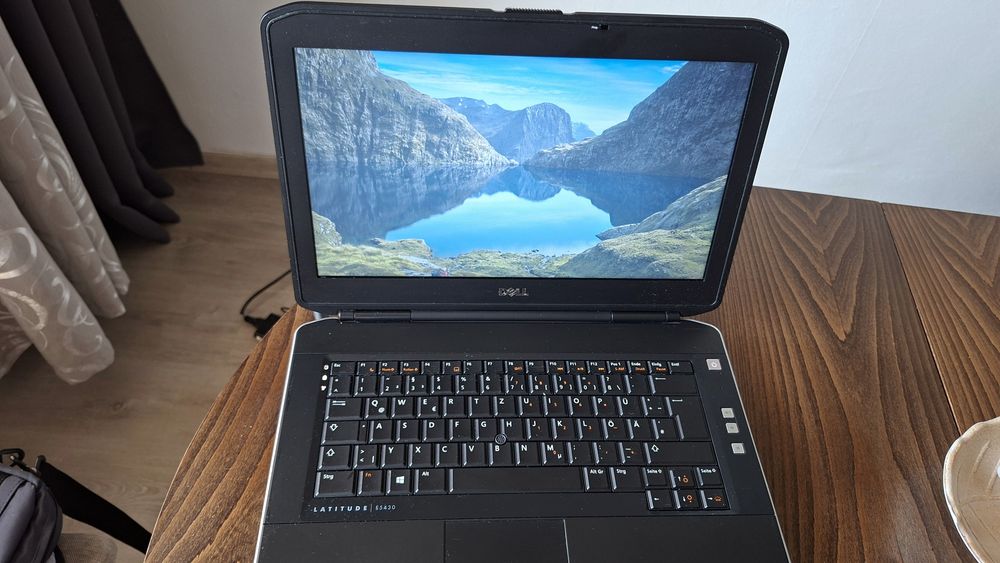 Лап топ DELL без забележки