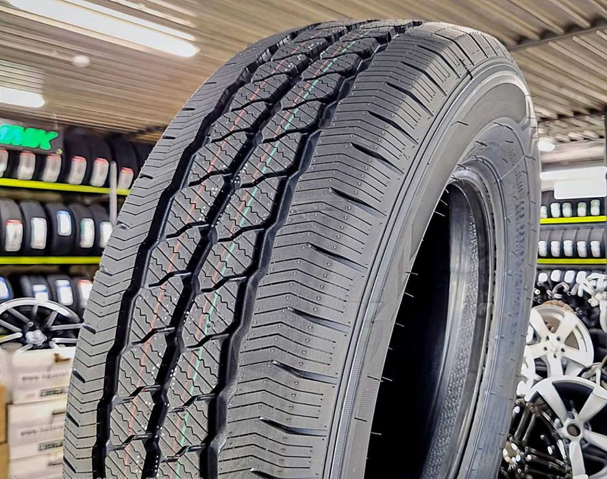 Нови всесезонни бусови гуми GRENLANDER 195/70 R15C 104/102R НОВ ДОТ 195/70/15