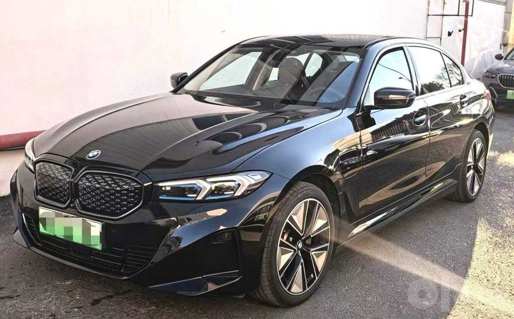 BMW i3  40l night sport RESTAYLING 2025!