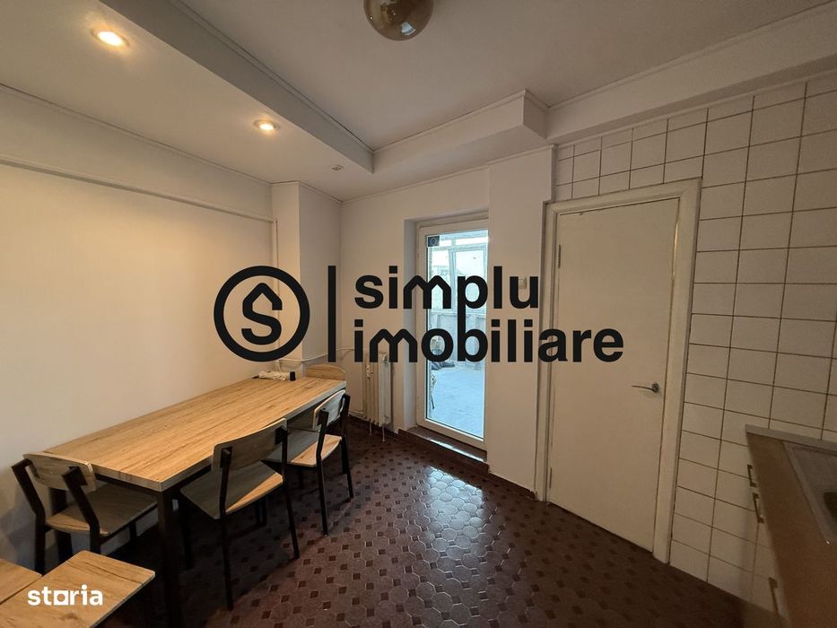 2 decomandate, Piata Centrala - 450 Euro