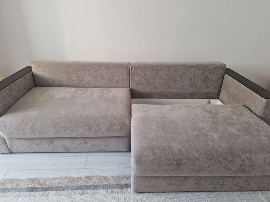 Продам диван в отличном состоянии