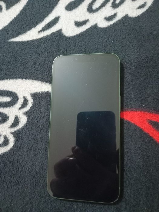 Vand sau schimb,iphone 13