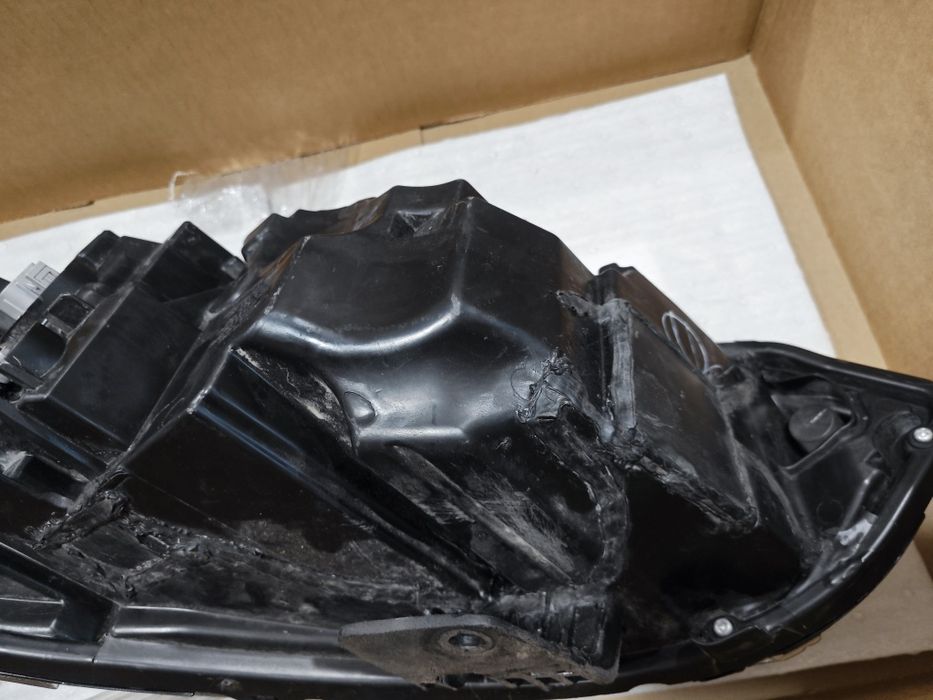 Десен OEM фар за Хонда Honda Civic 11 gen. 2022-2024