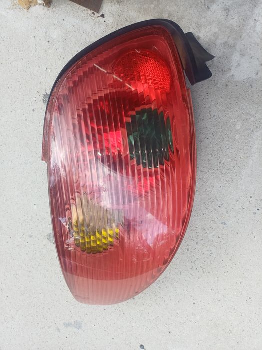 Ляв стоп за пежо 206 cc кабрио