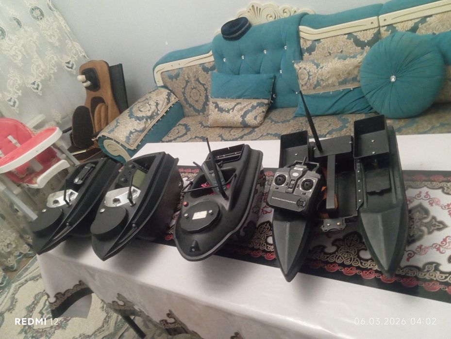 Прикормочный кораблик лодочка