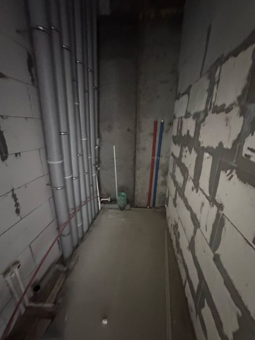 Imron buildingdan 3 xona qilingan uy sotaman