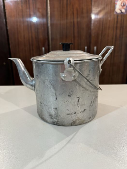 Чайник алюминиевый