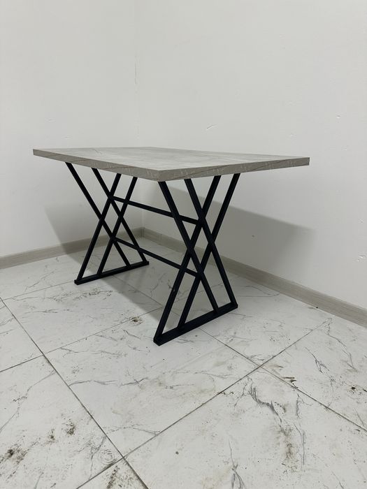 Столы для дом, кафе и рестобар