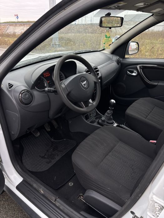 Dacia Duster 2011 1.5 dCi Euro 5 110 CP 6+1 Viteze AC Clima Jante