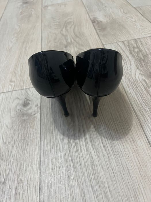 Туфли лакированные