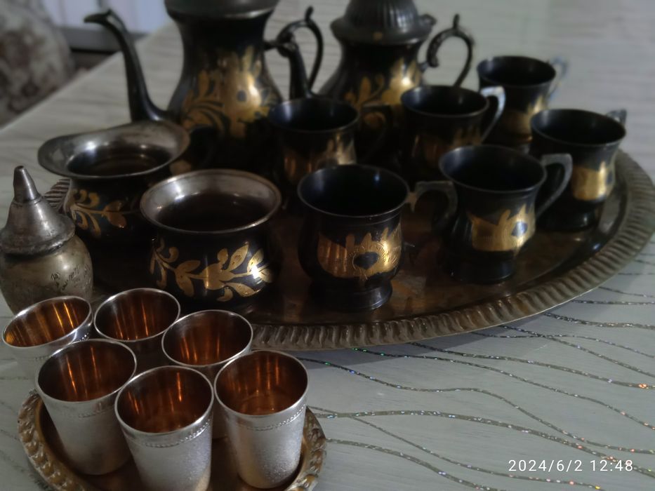 Продам сервиз  Индия 70года