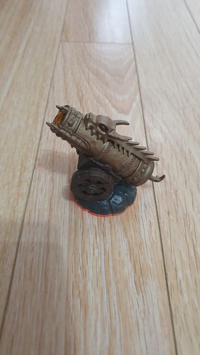 Skylanders Giants,  Golden Dragonfire Cannon