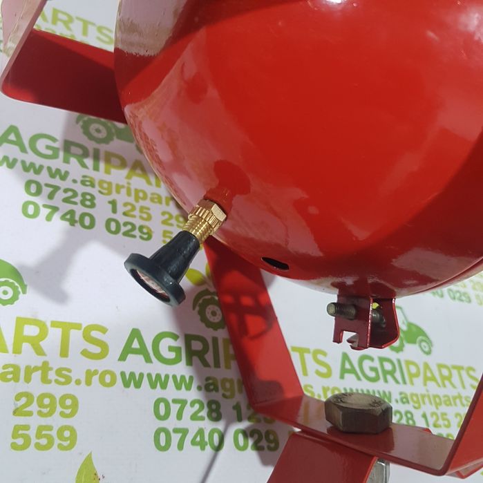 Proiector cu intrerupator pentru tractorare