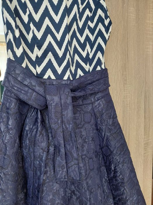 Рокля с коланче в синьо