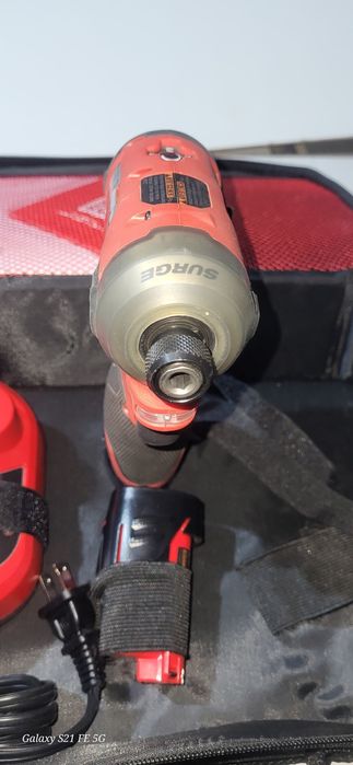 Шруповерт винтоверт milwaukee M12 FUEL  SURGE