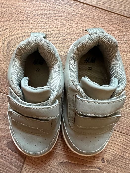 Кецове -зелени -22 н -до 28 н има обувки