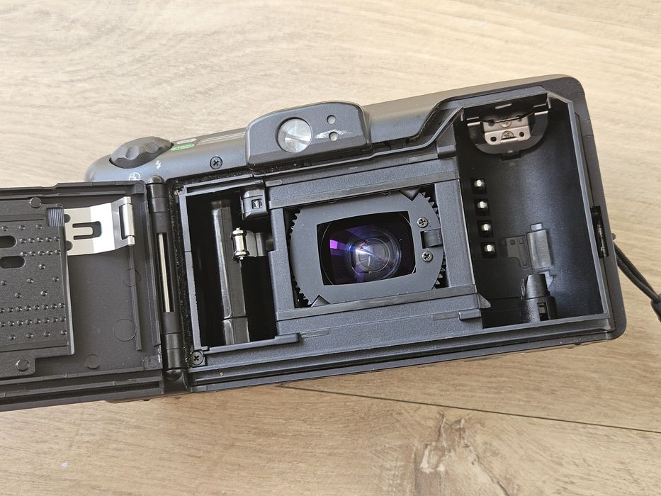 Canon Prima Super 105 - aparat foto cu film