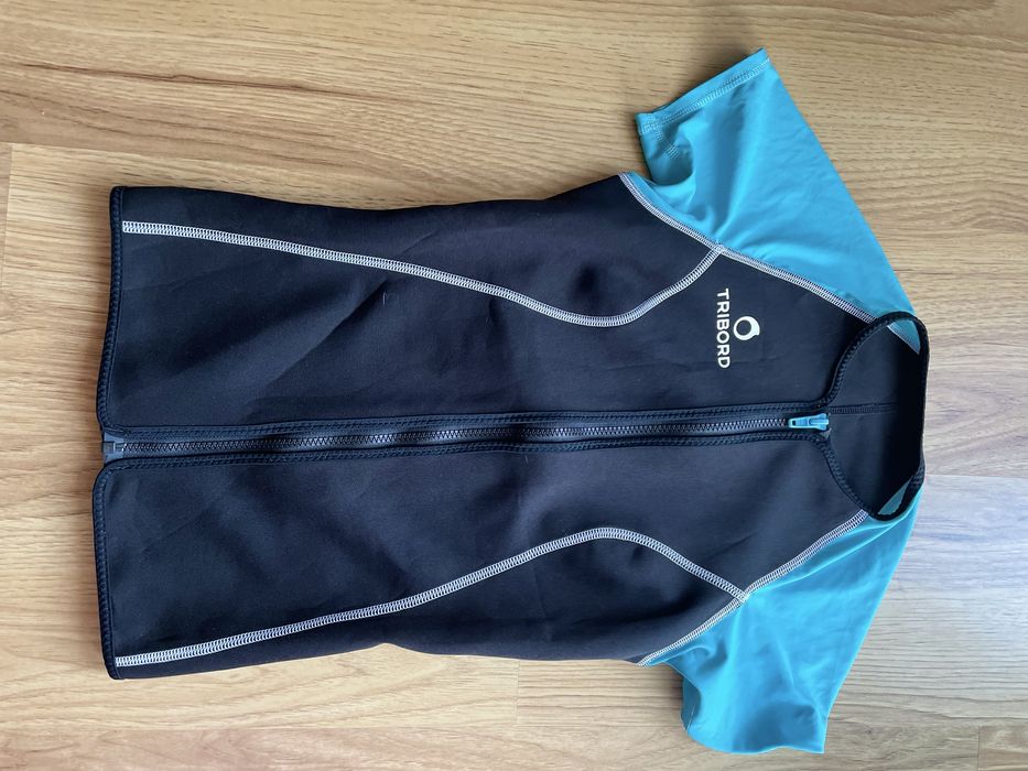 тениска за море, сърф, плаж, неопреново горнище