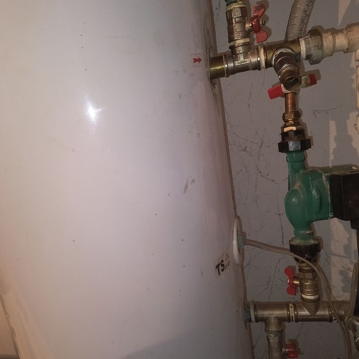 Boiler termo electric  2 serpentine utilizat 2 ani