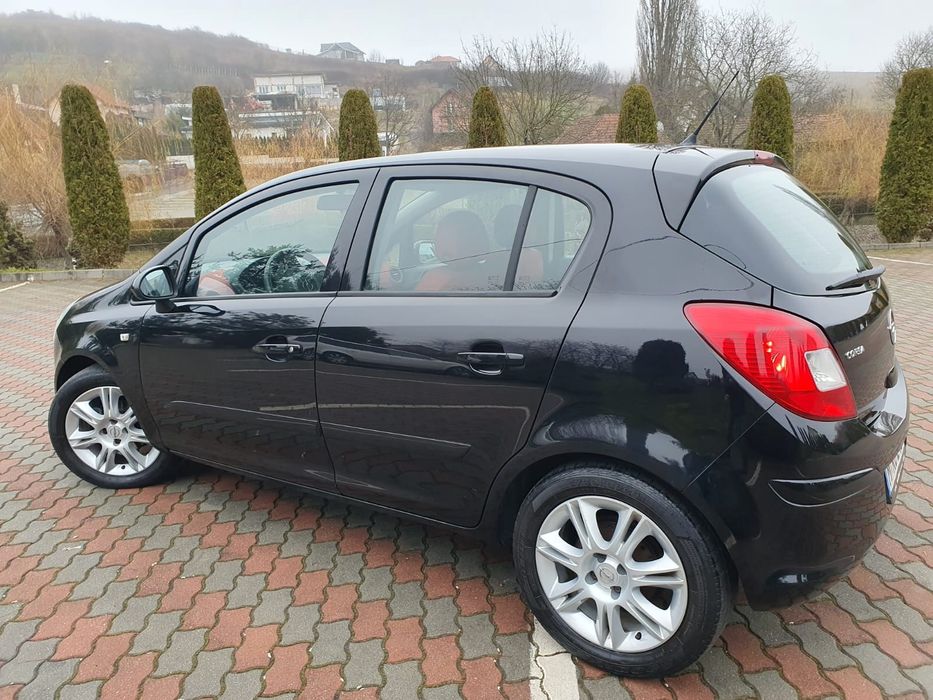*Opel corsa facelift*1.2benzina*81cai*euro4*2007*germania adusa *