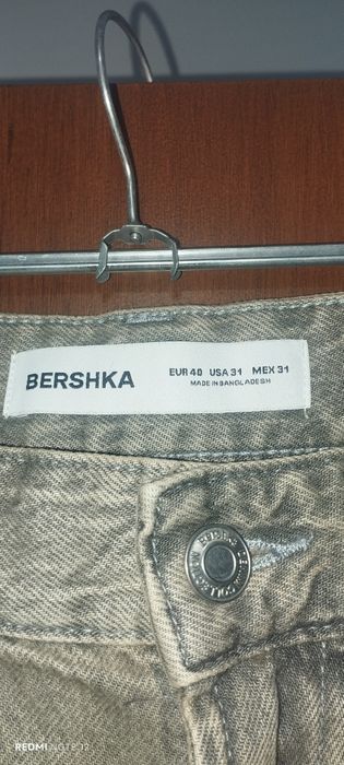 Серые широкие джинсы"BERSHKA"