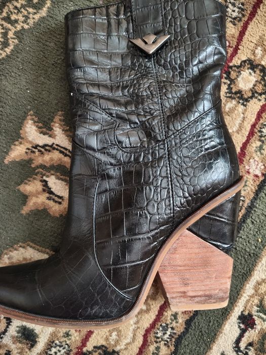 Сапоги.      Fendi