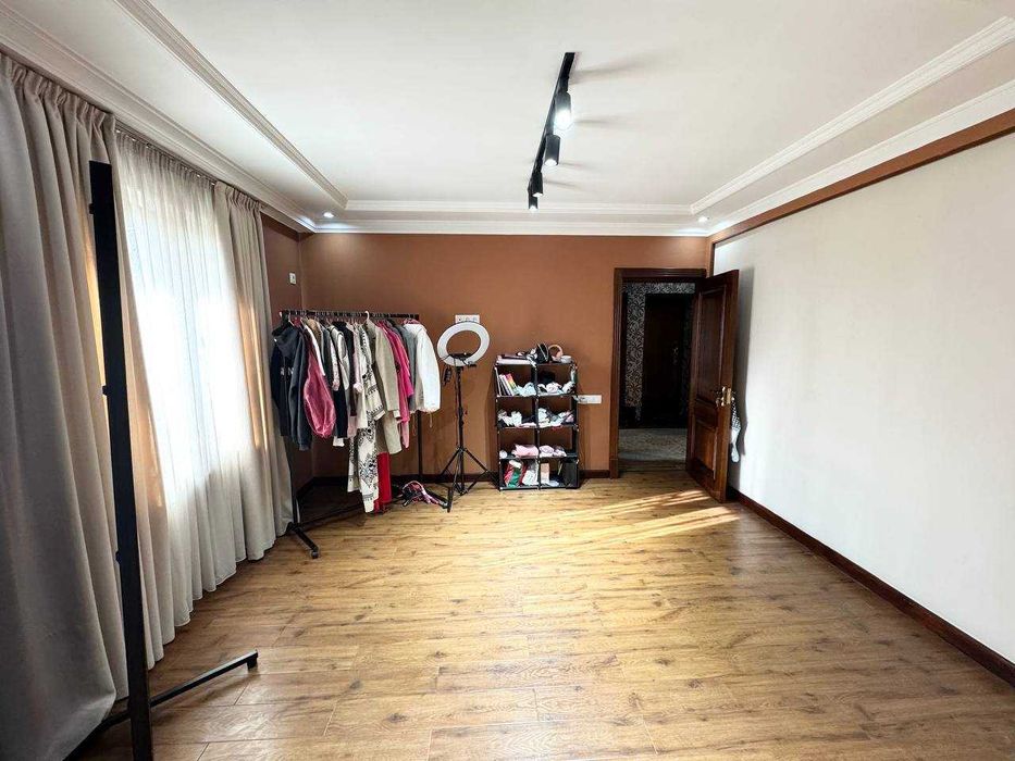 5/4/4, Дархан-3   77-серия, 95 м²